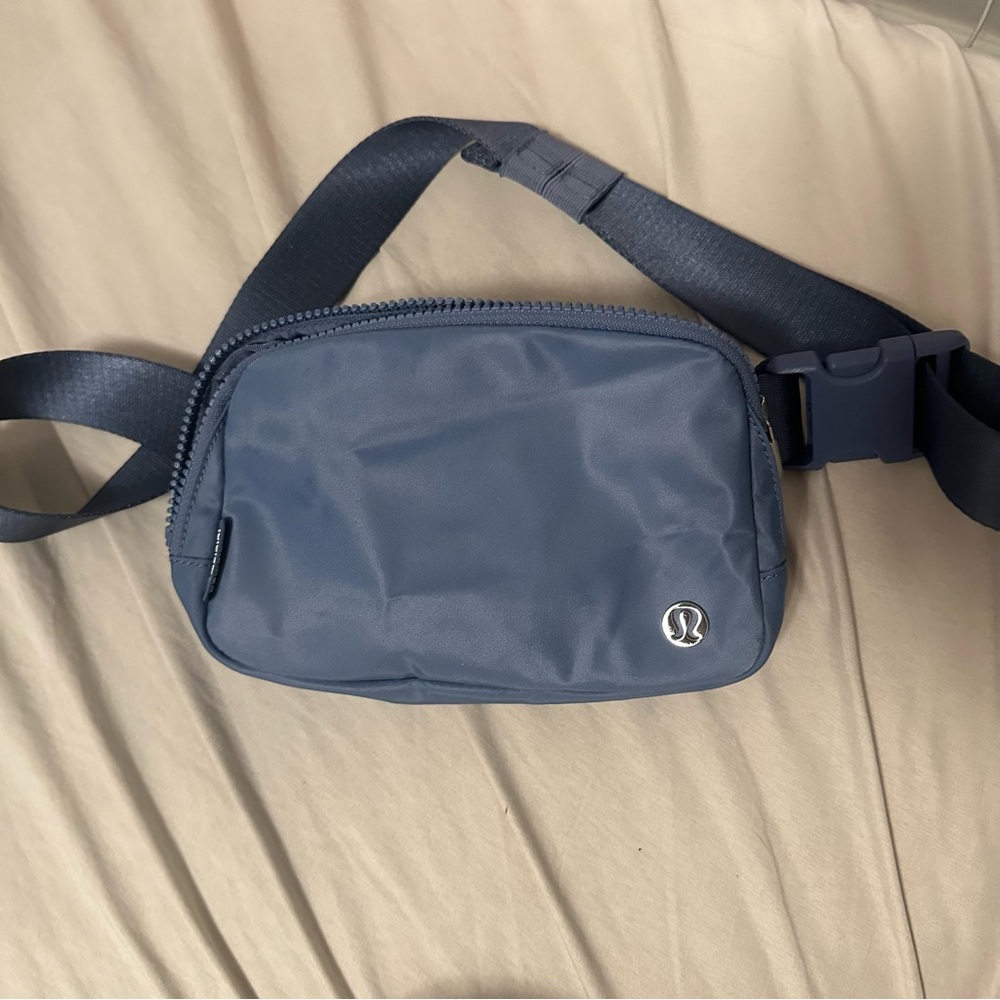 lululemon athletica Fanny Pack